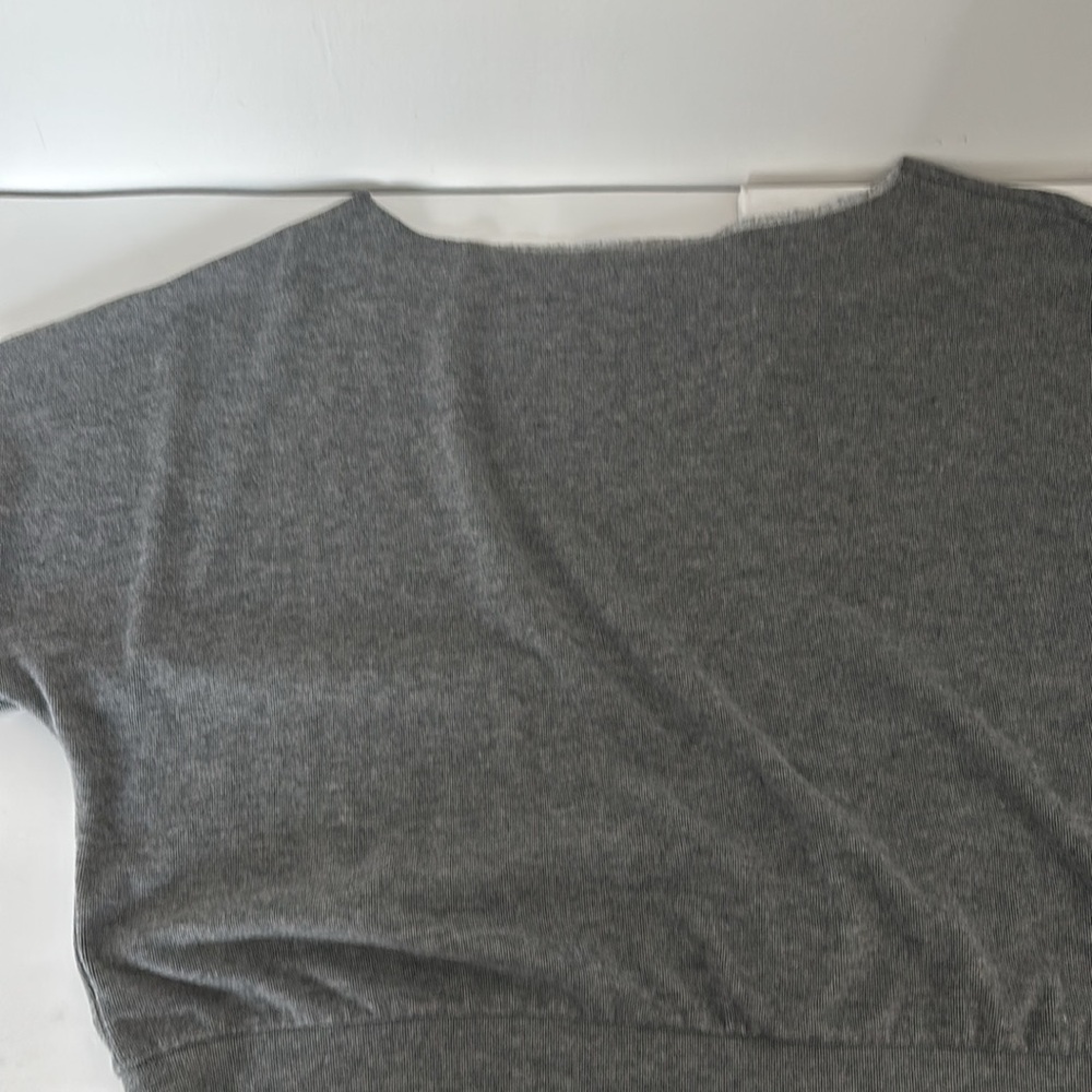 Oversized Gray Sweatshirt M Off Shoulder Raw Neckline Cozy Casual Retro Inspired - Picture 9 of 13